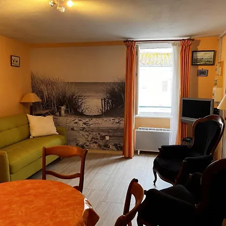 아파트 Cosy Pour 2 A 50m De La Plage, Centre-ville, Equipe - Fr-1-197-507