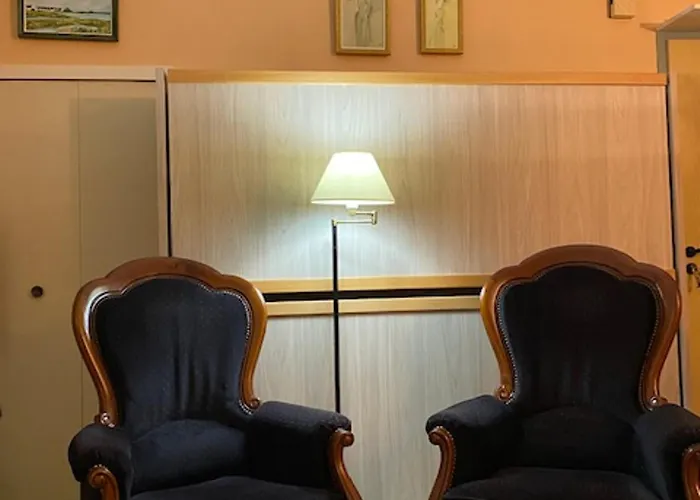 Cosy Pour 2 A 50m De La Plage, Centre-ville, Equipe - Fr-1-197-507 莱萨布勒-多洛讷